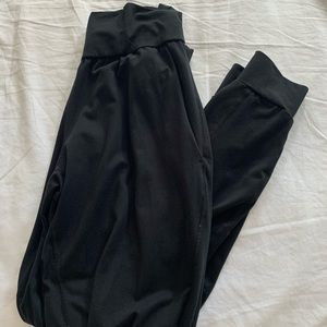 UNDER ARMOUR JOGGERS